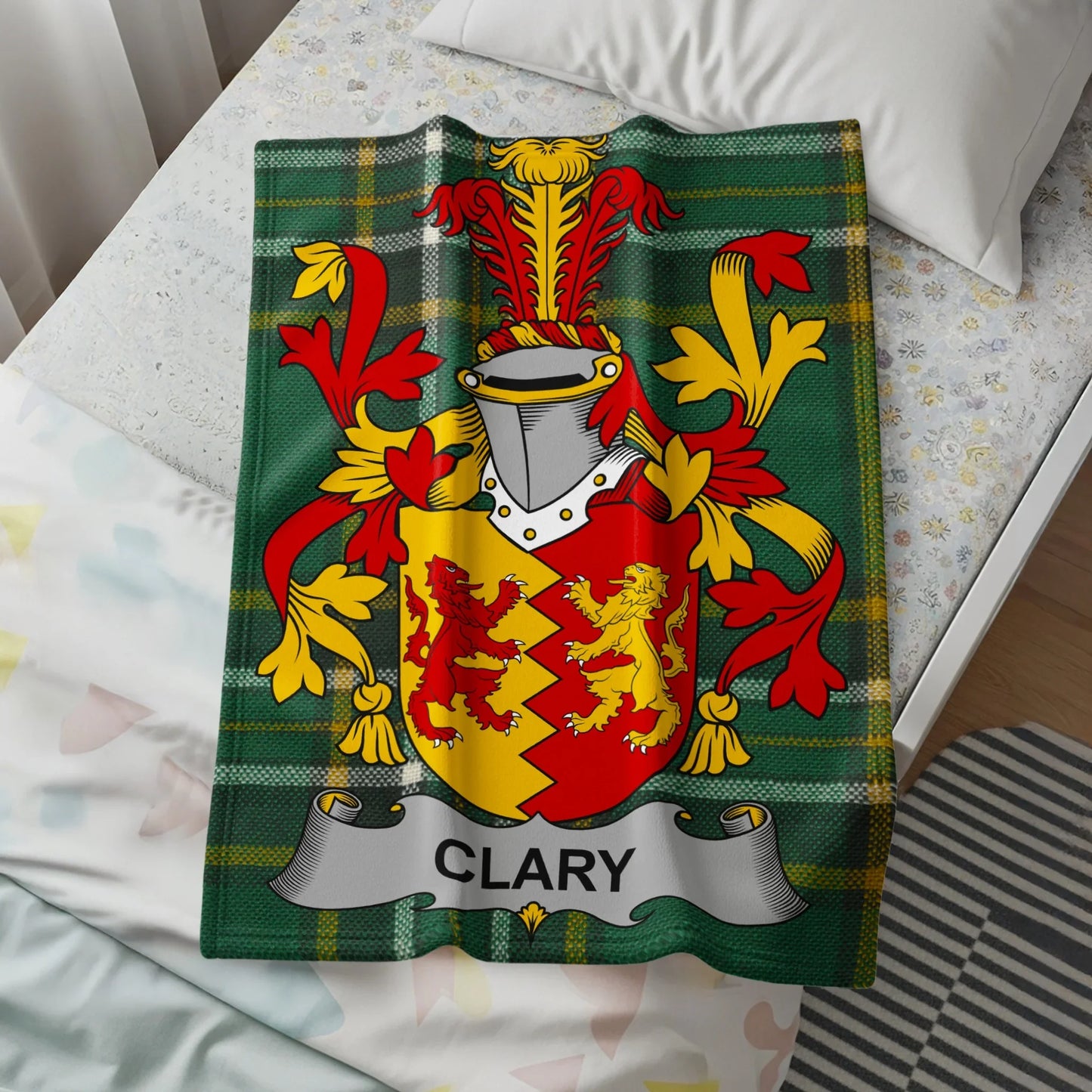 Clary Family Crest Lion Shield Printed Bedding product