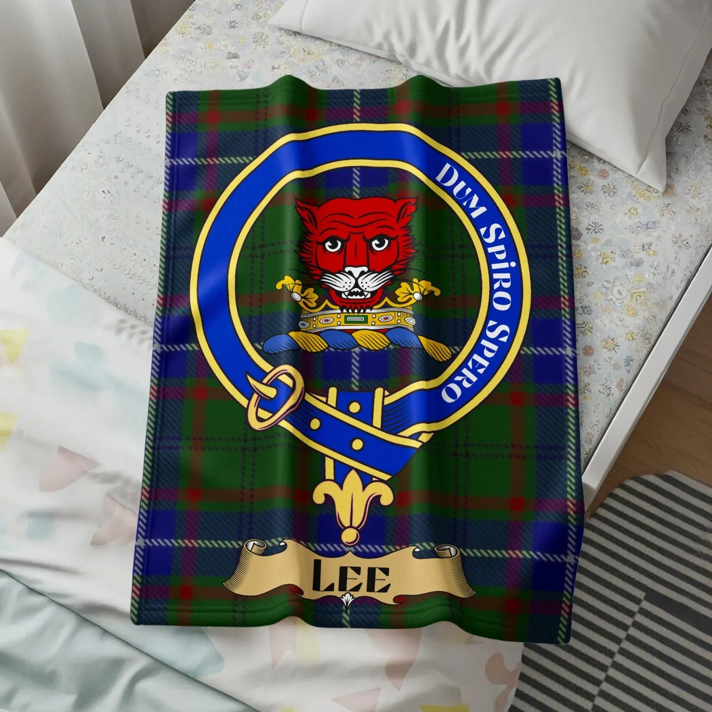 Scottish Clan Crest Badge Lion Plaid Tartan Blanket product