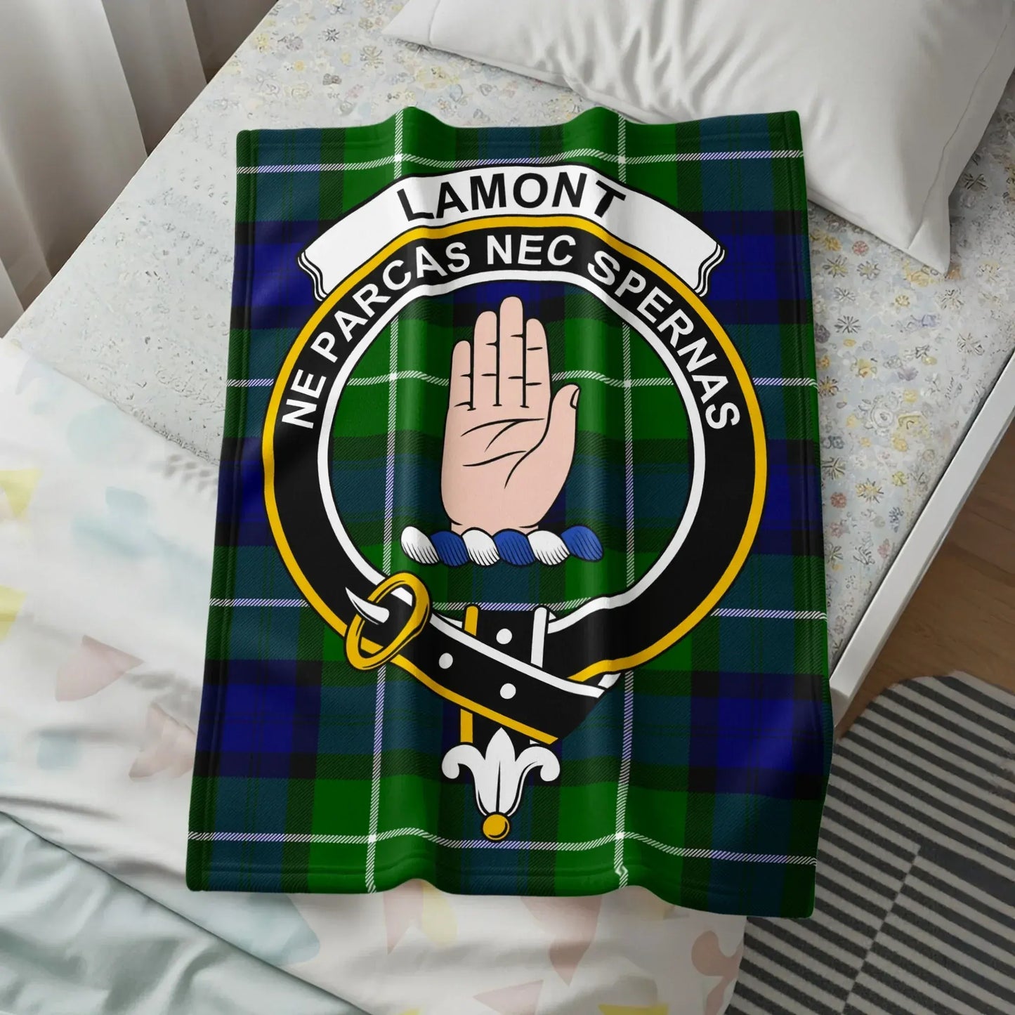 Lamont Clan Crest Tartan Throw Blanket product
