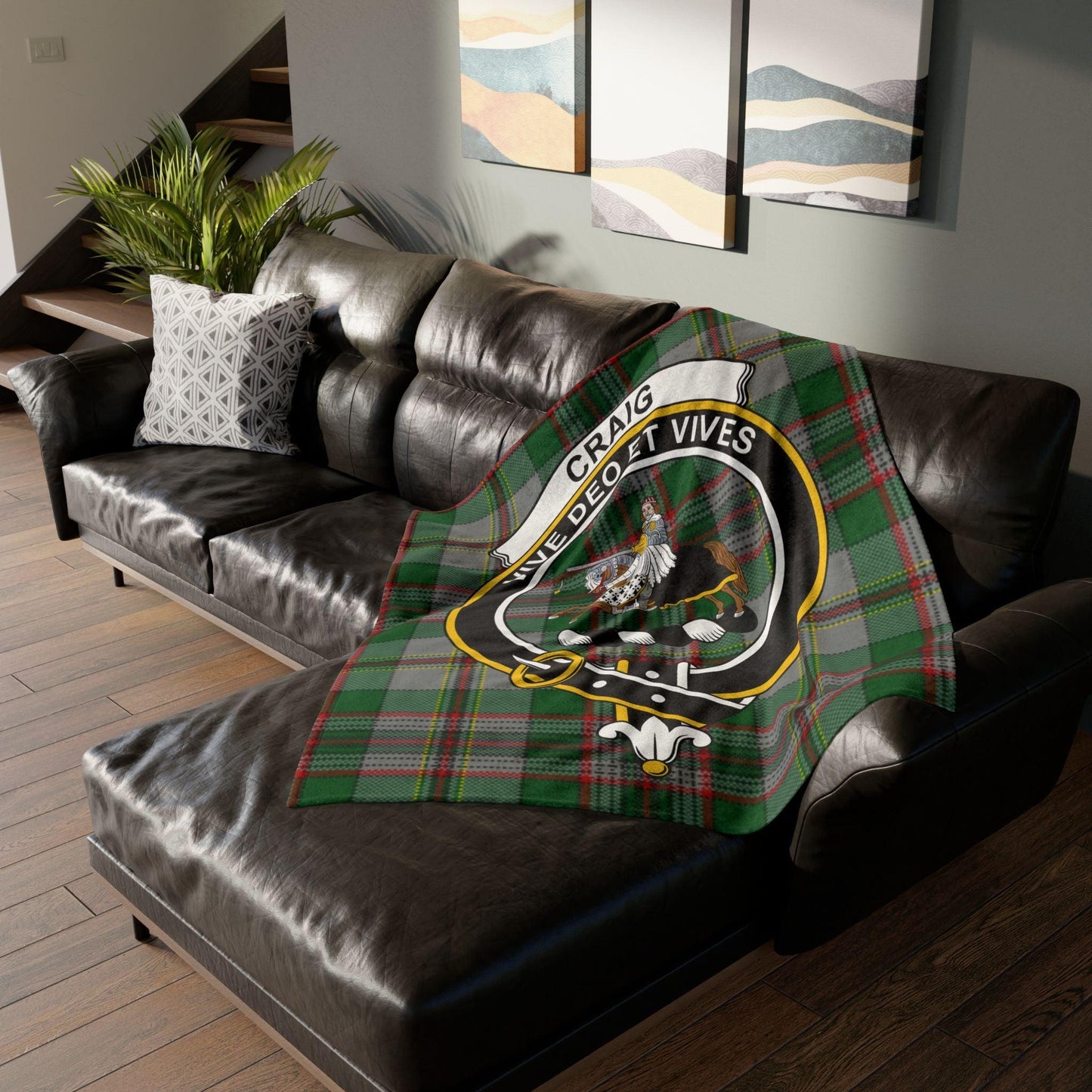 Craig Clan Crest Scottish Tartan Blanket