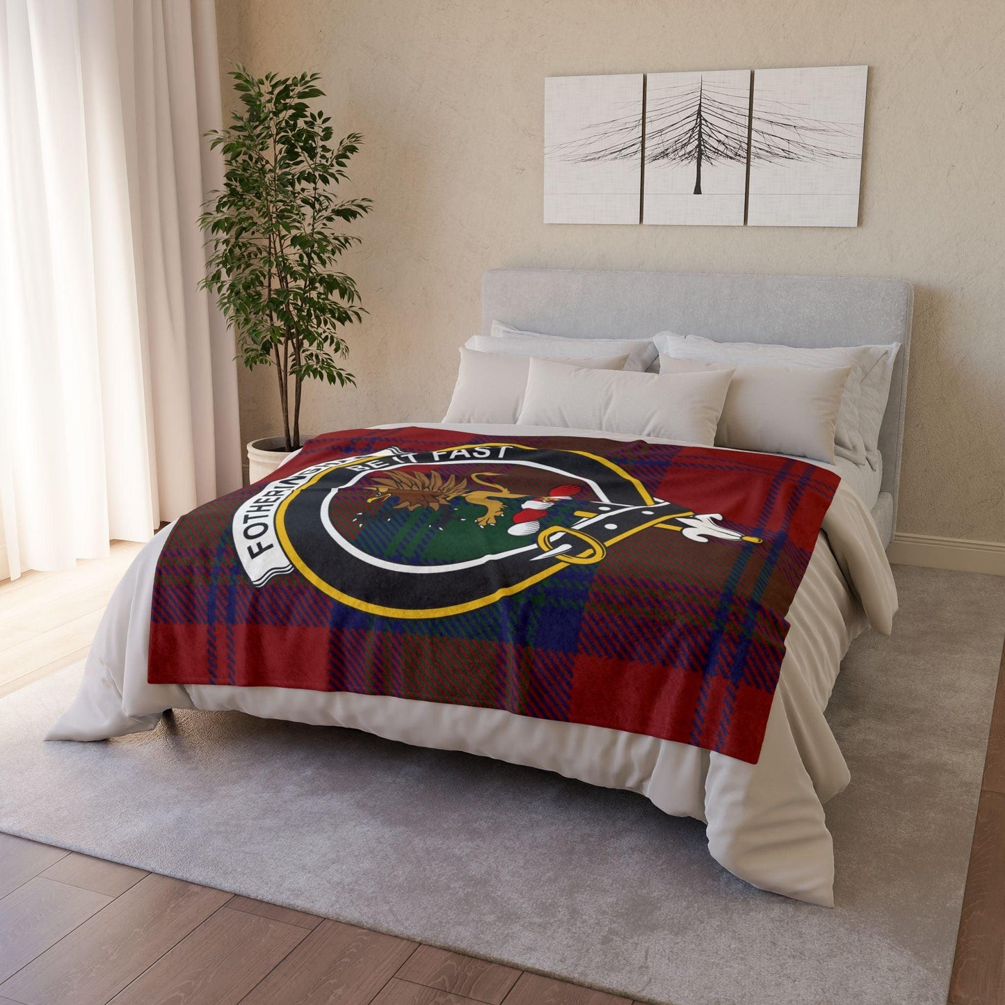 Fotheringham Clan Tartan Blanket – Scottish Crest Throw