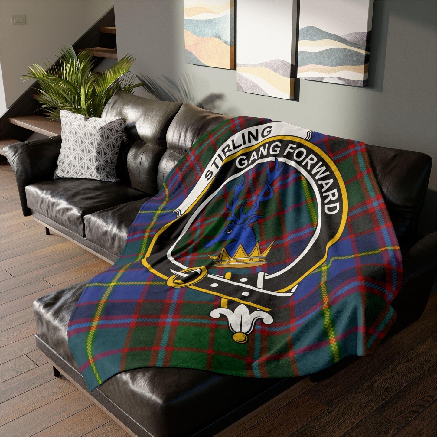 Stirling Clan Tartan Blanket – Scottish Crest Throw