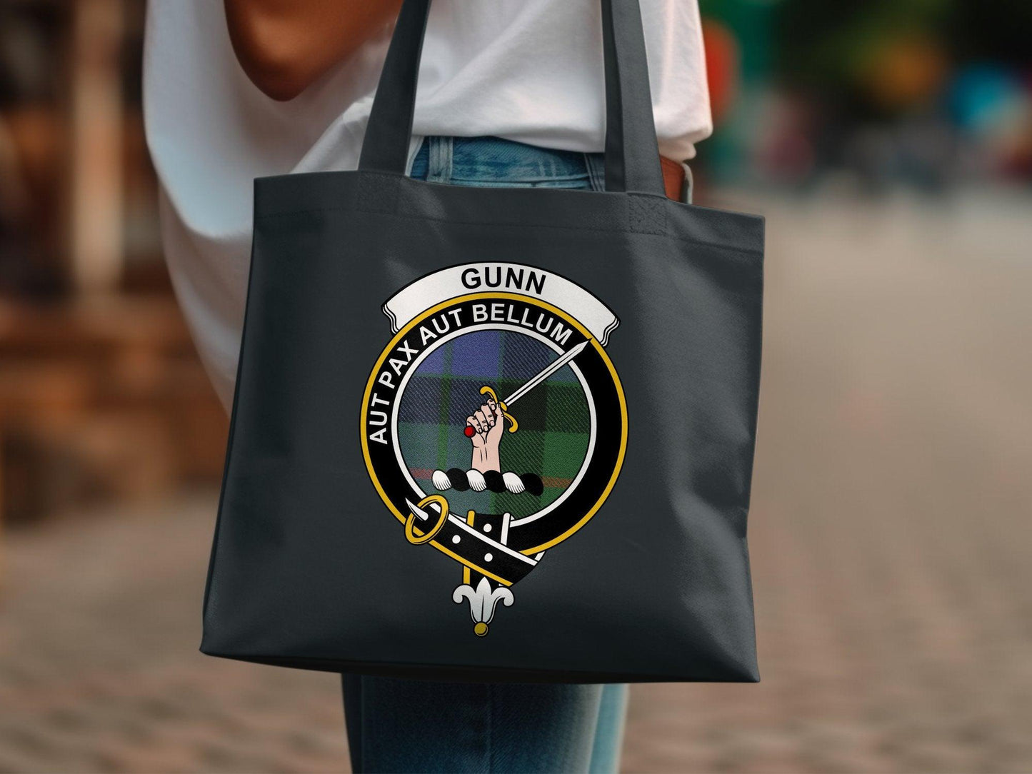 Gunn Scottish Clan Crest Tartan Tote Bags - Celtic Ancestry Gifts