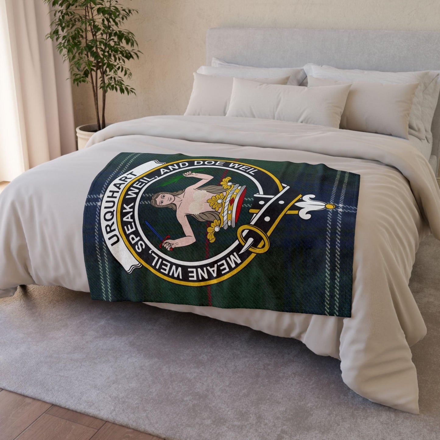 urquhart Clan Tartan Blanket – Scottish Crest Throw