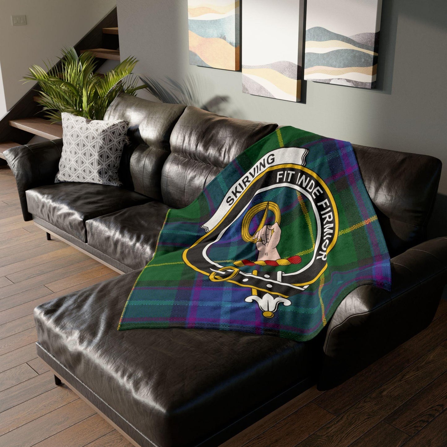 Skirving Clan Tartan Blanket – Scottish Crest Throw