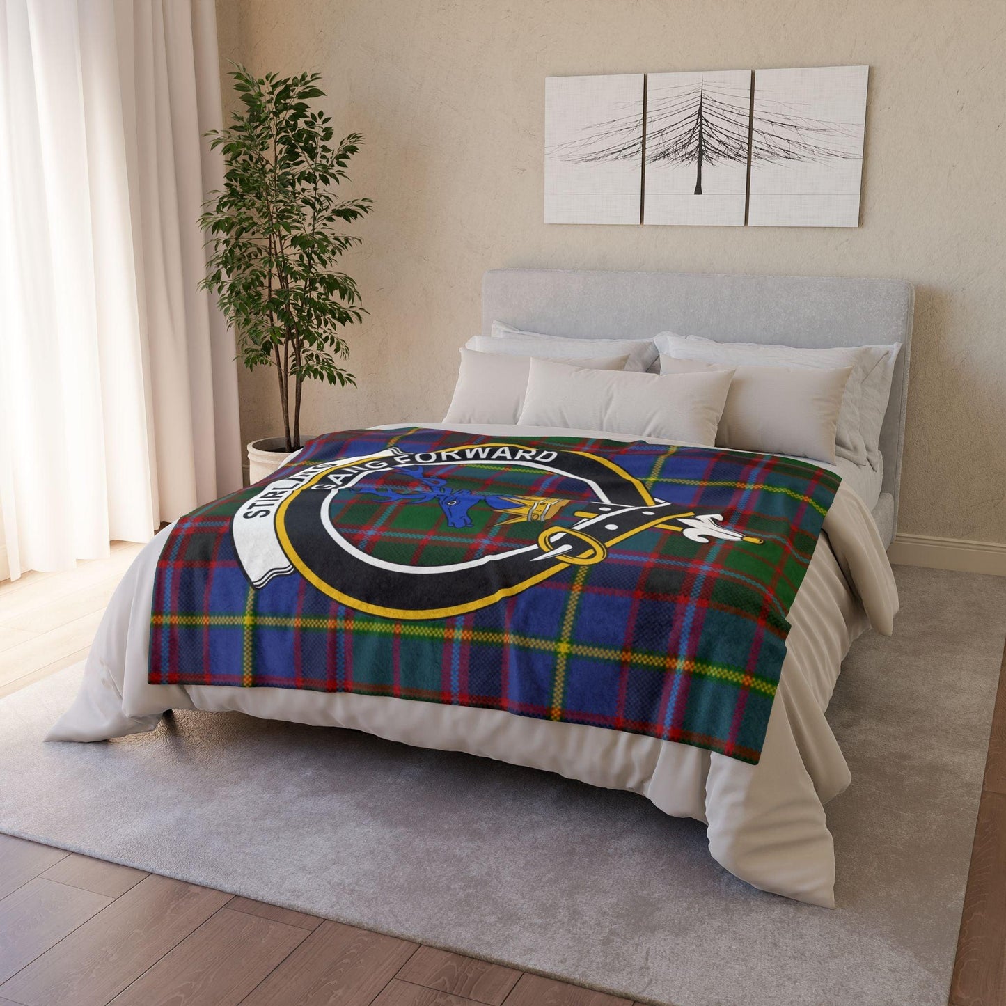 Stirling Clan Tartan Blanket – Scottish Crest Throw
