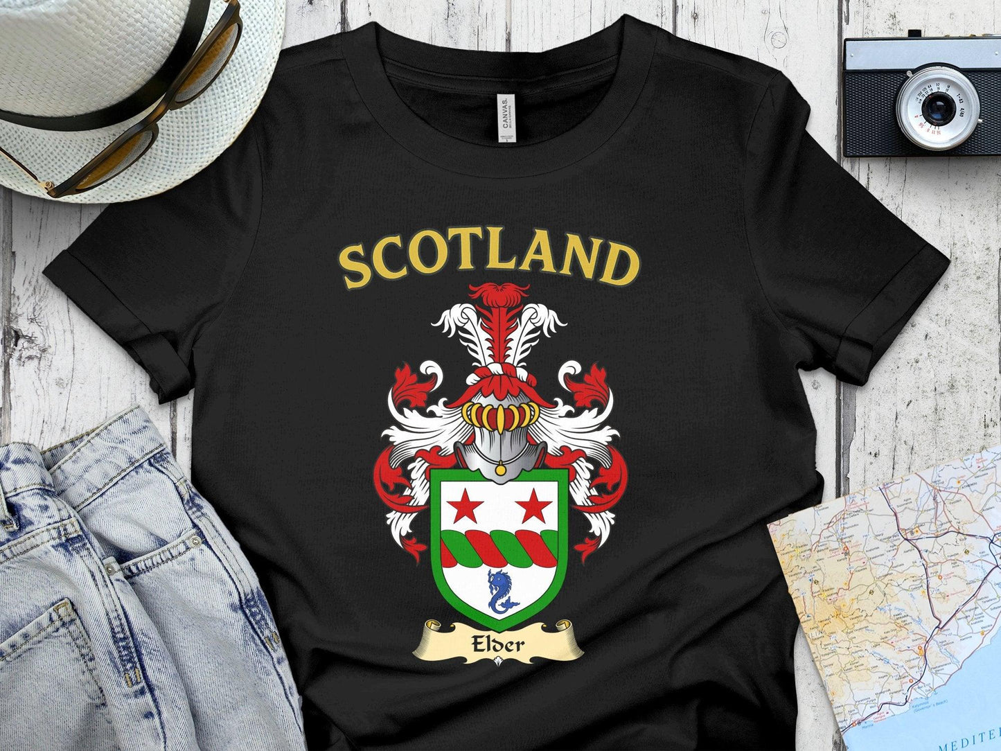 Elder Clan Family Crest Coat Of Arms Design T-Shirt - Celtic Ancestry Gifts