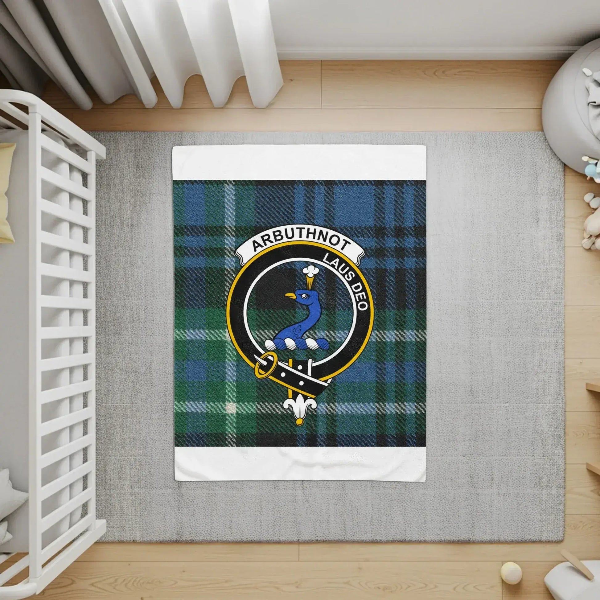 Arbuthnot Lausdeo Tartan Crest Design Blanket product