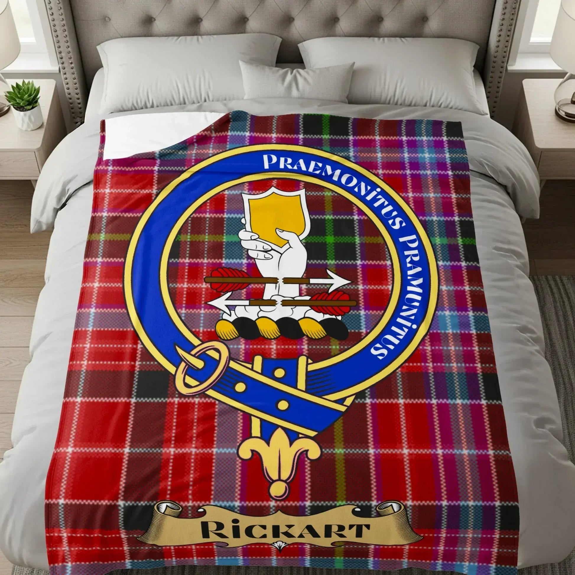Plaid Design Praemonitus Praemunitus Blanket product