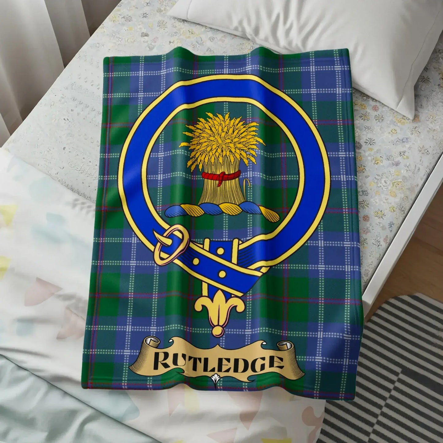 Cozy Rutledge Clan Emblem Bedspread product