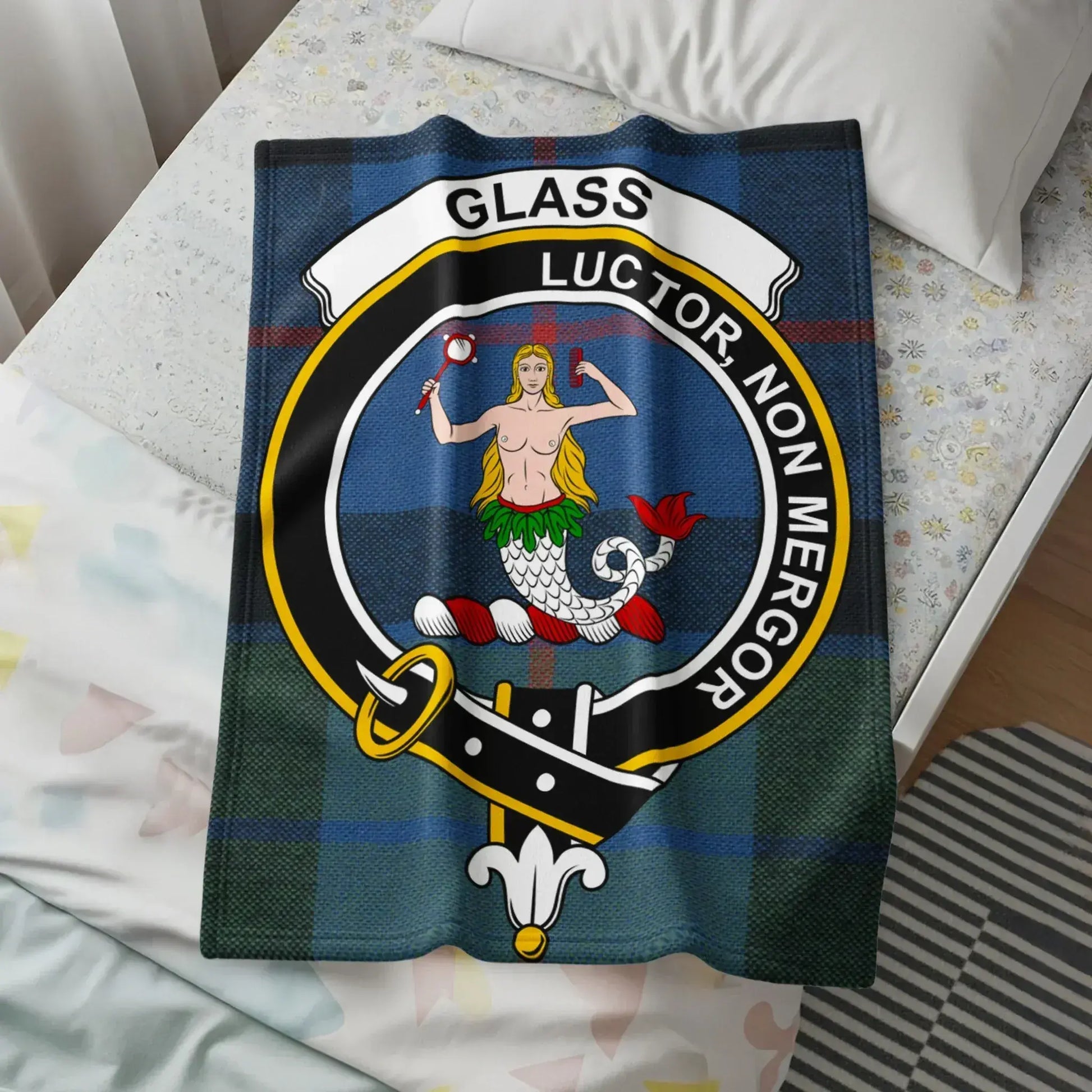 Glass Luctor Non Mergor Tartan Crest Blanket product