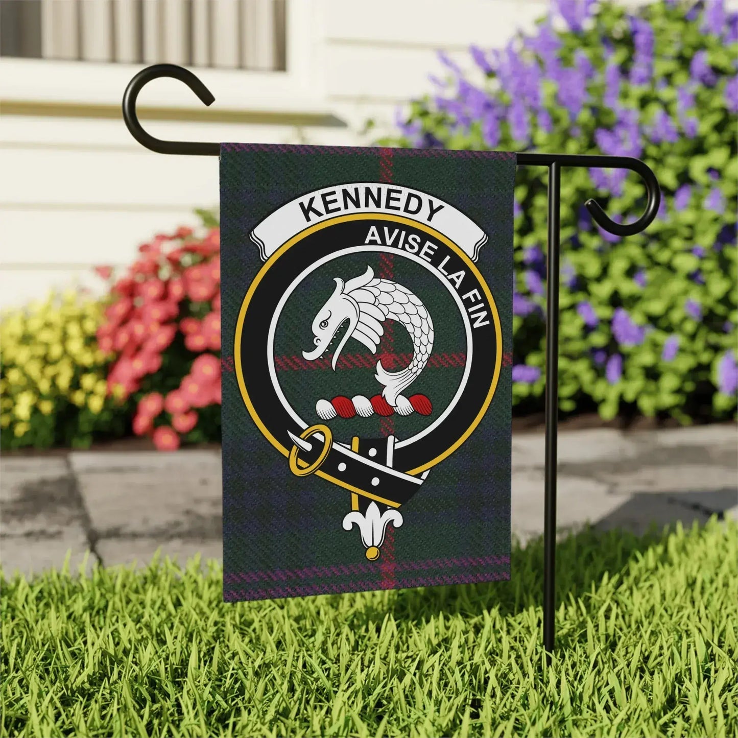 Kennedy Avise La Fin Garden Flag product