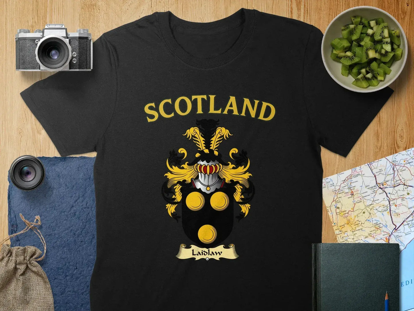 Scotland Laidlaw Crest Family Heritage T-shirt product