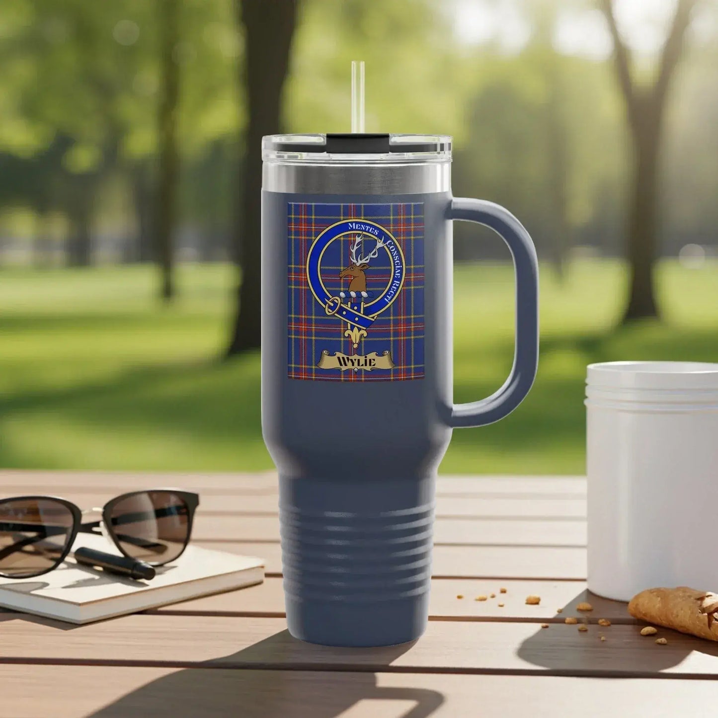 Stylish Blue Tartan Pattern Insulated Travel Mug product