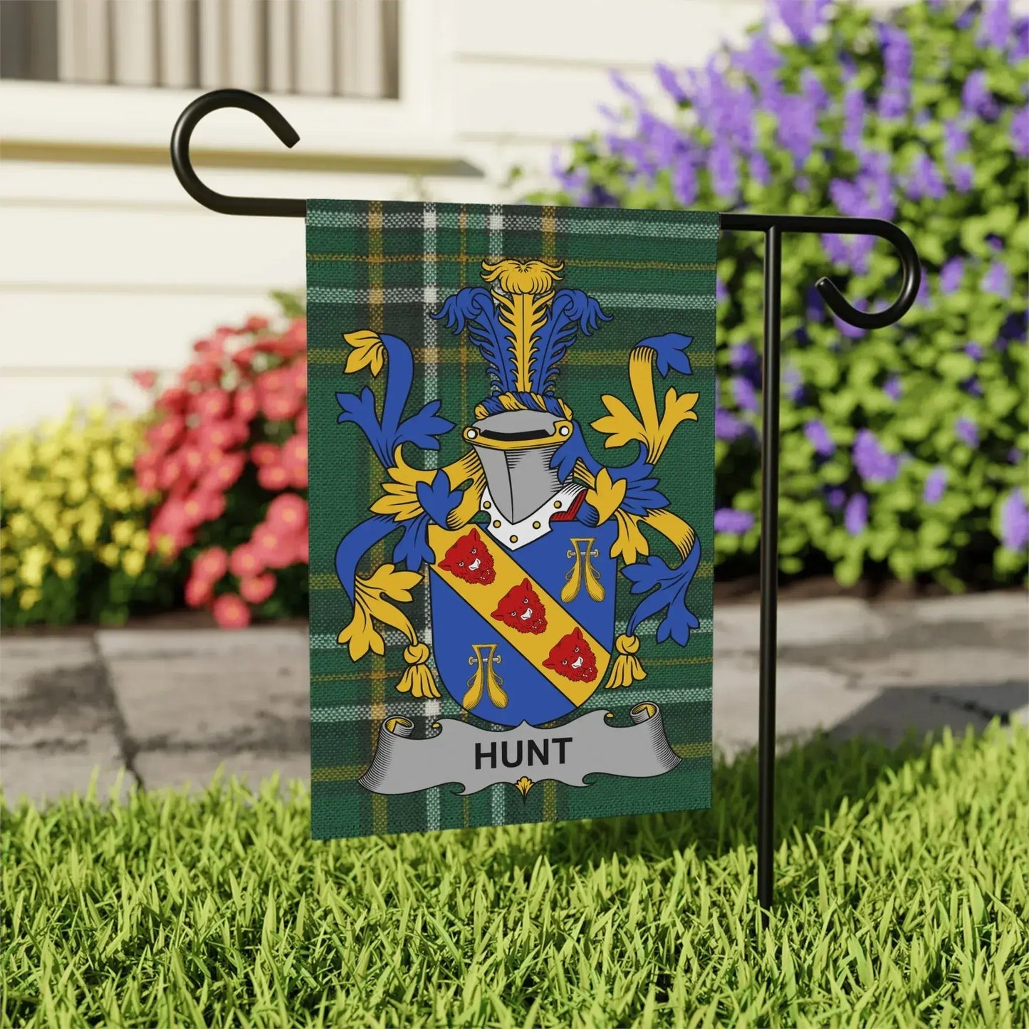 Hunt Family Crest Decorative Garden Flag product