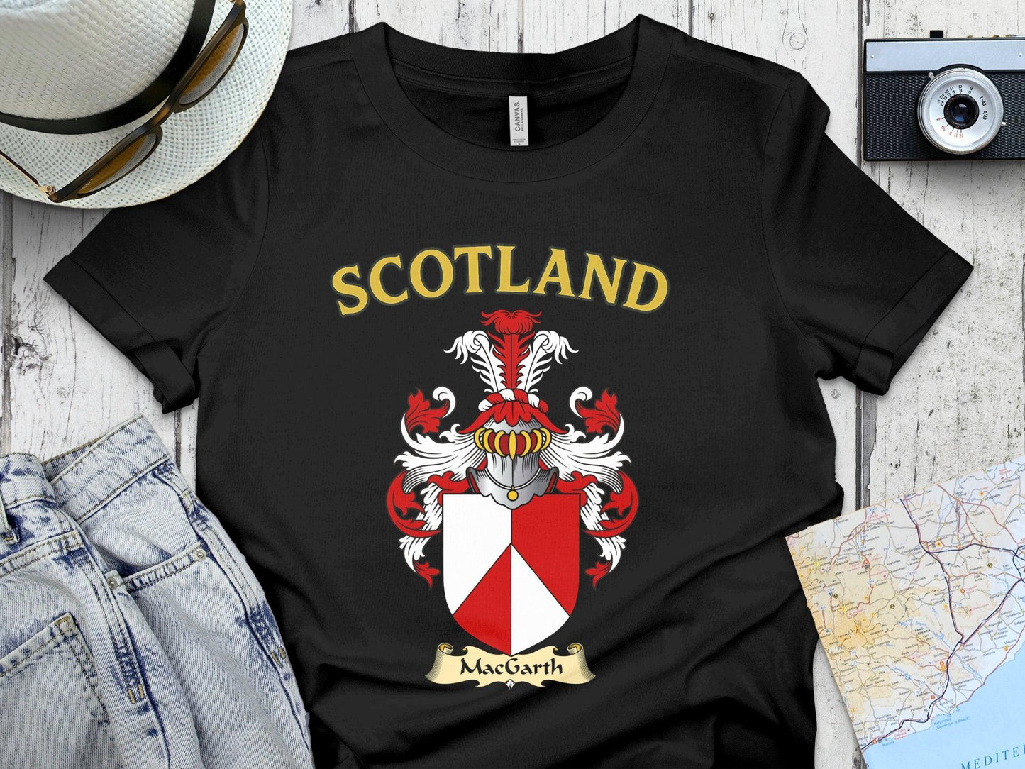 Scotland MacGarth Crest Graphic Print T-shirt product type