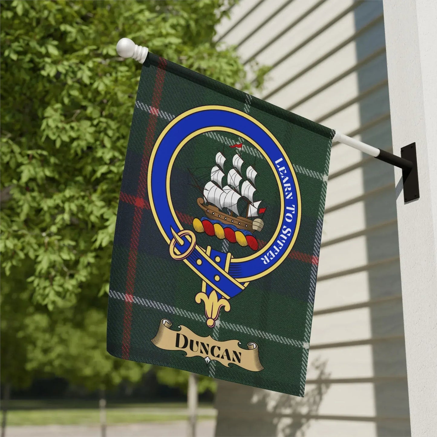 Duncan Personalized Tartan Clan Crest Flag product