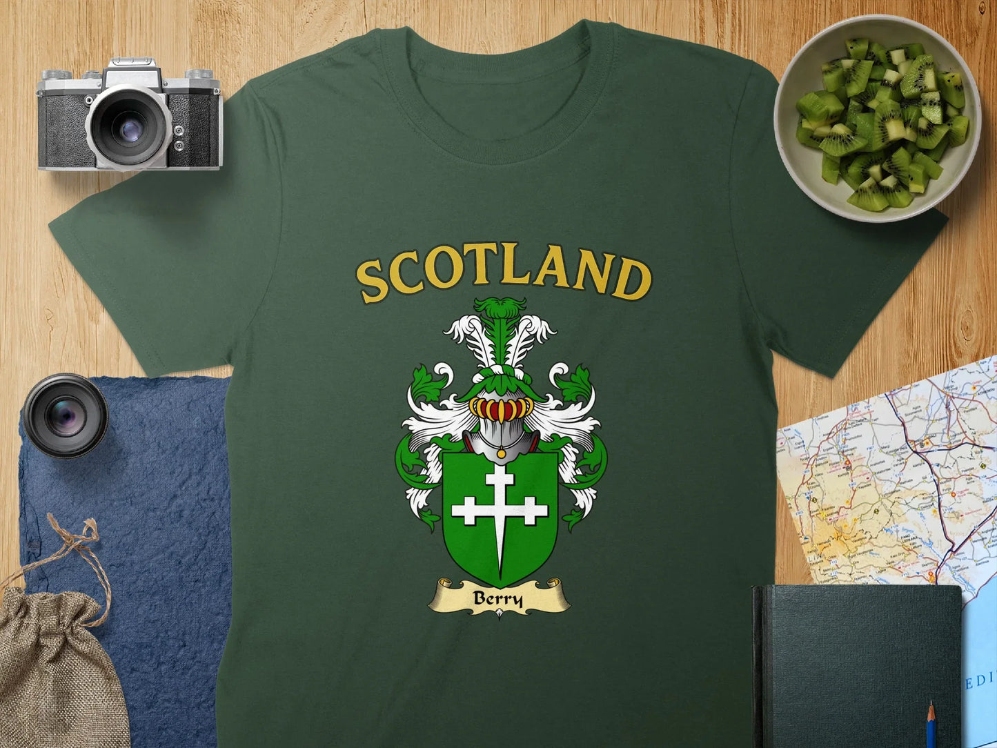 Scotland Berry Crest Graphic T-shirt product type