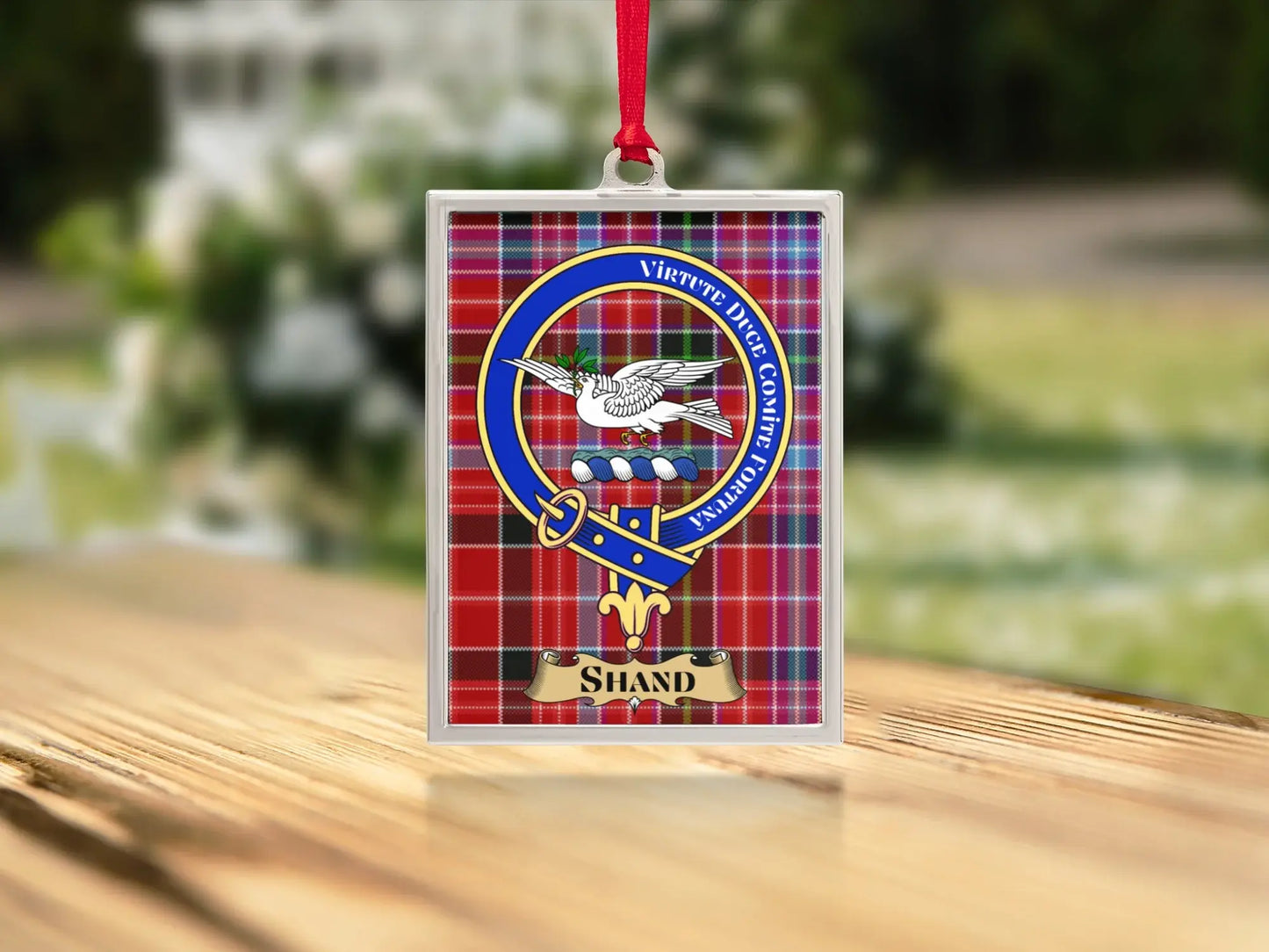 Virtute Dulce Conspicitur Shand Badge product type
