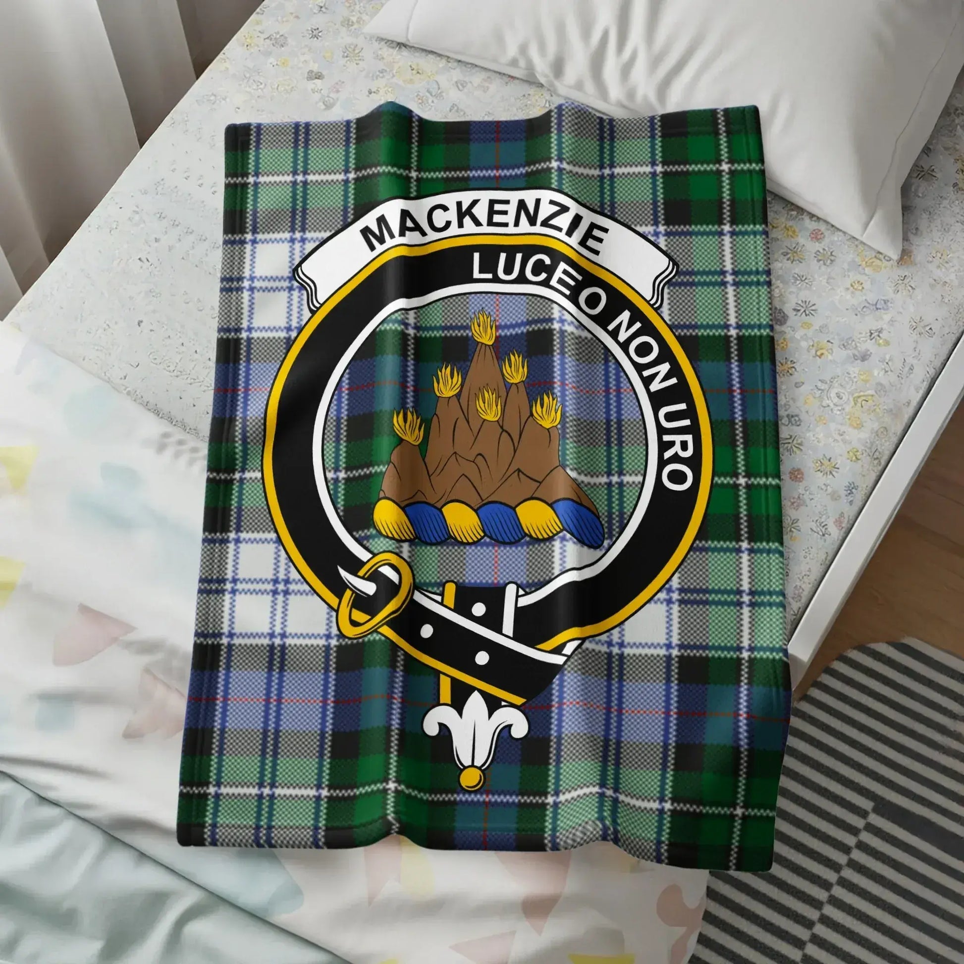 Mackenzie Luceo Non Uro Clan Blanket product