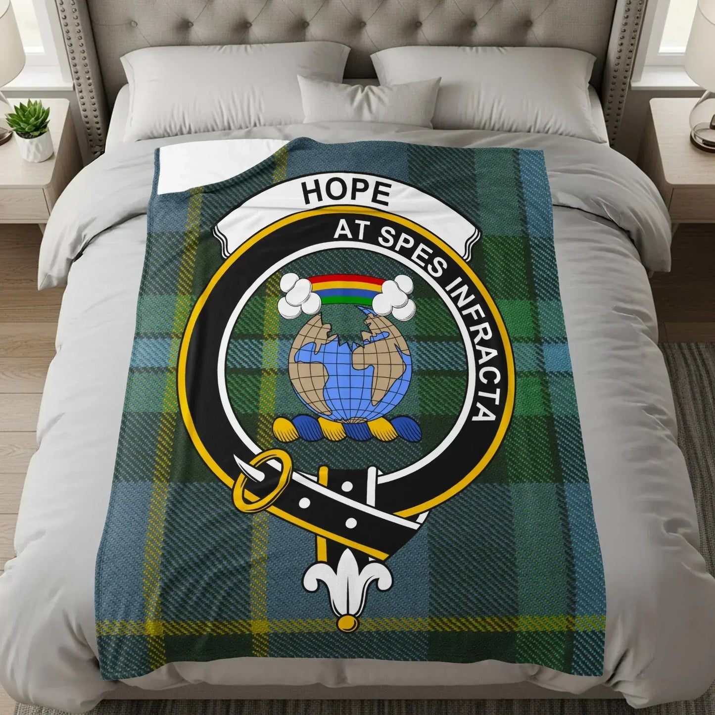 Scottish Clan Insignia Tartan Pattern Blanket product