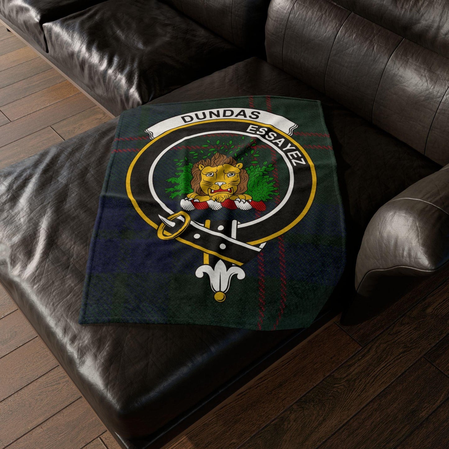 Dundas Clan Tartan Blanket – Scottish Crest Throw