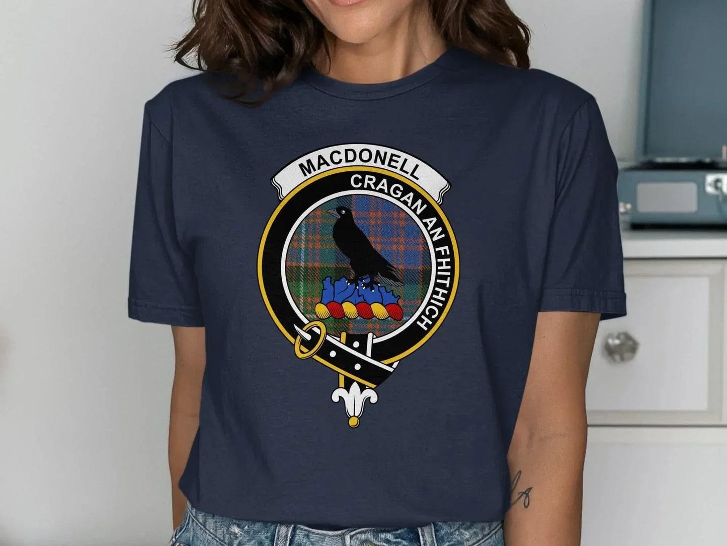 Macdonell Cragan An Fhithich Crest T-Shirt product