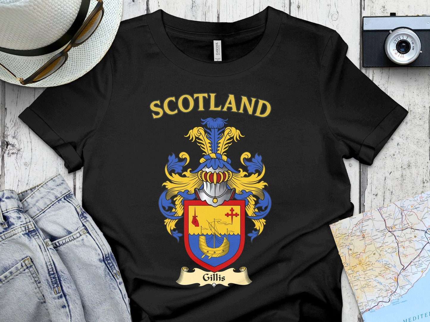 Scotland Family Crest Gillis T-shirt product