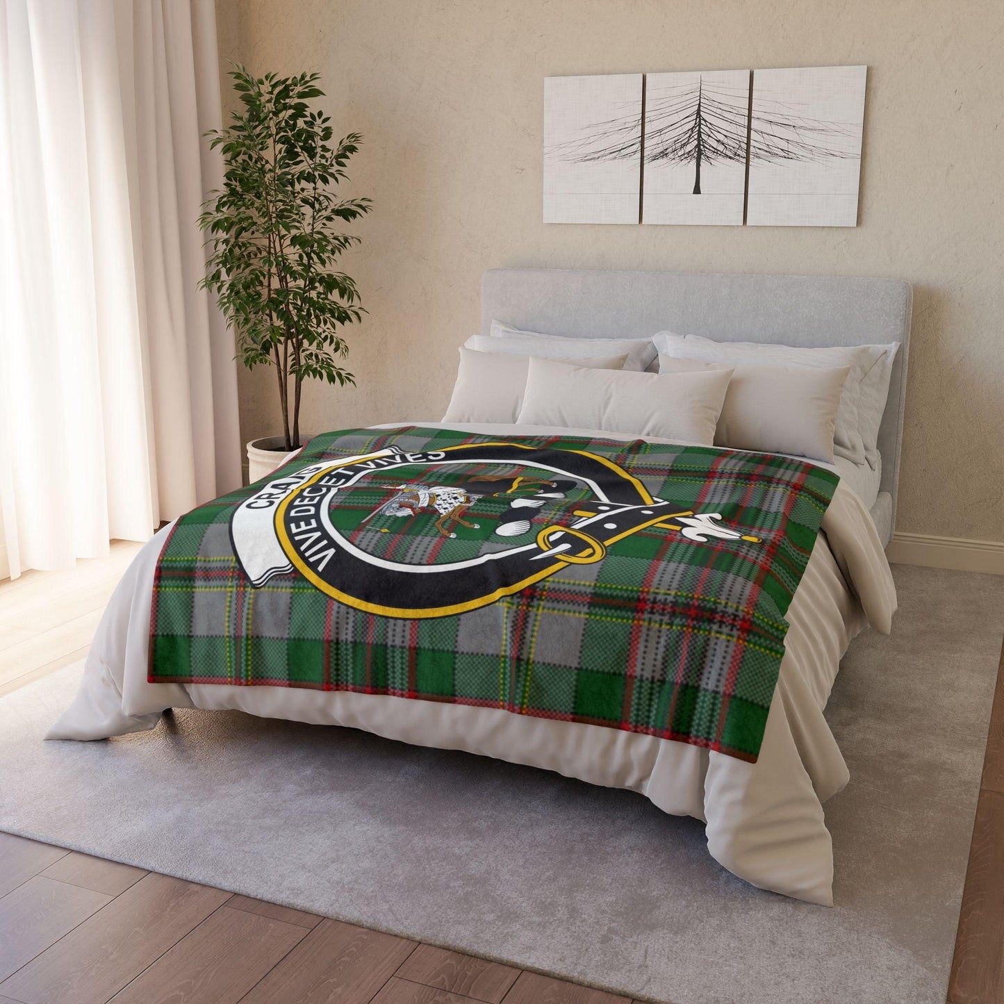 Craig Clan Crest Scottish Tartan Blanket