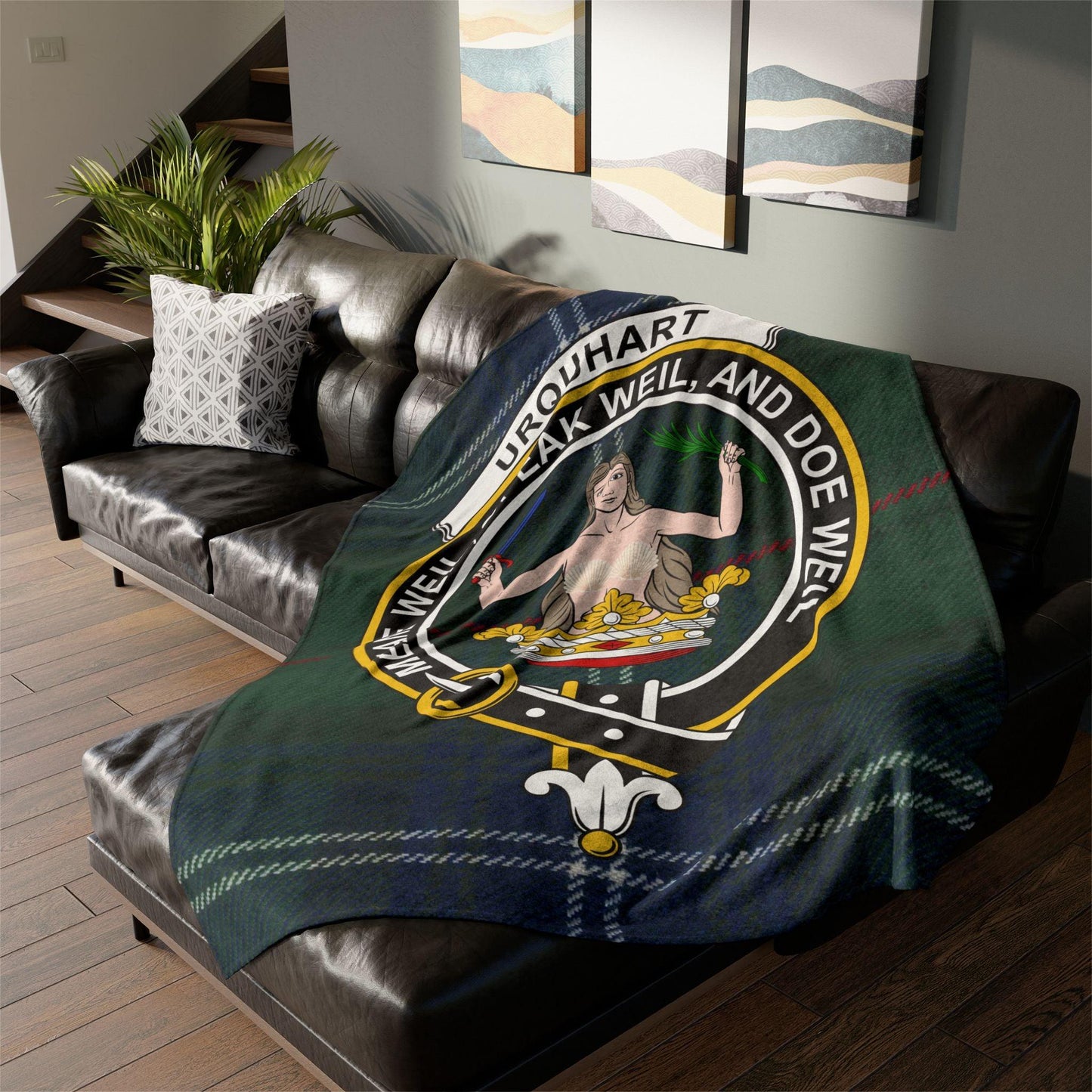 urquhart Clan Tartan Blanket – Scottish Crest Throw