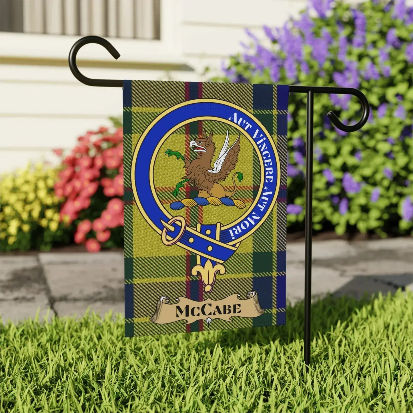 Act Wiggerin Verbi Foick Lion Crest Garden Flag product type