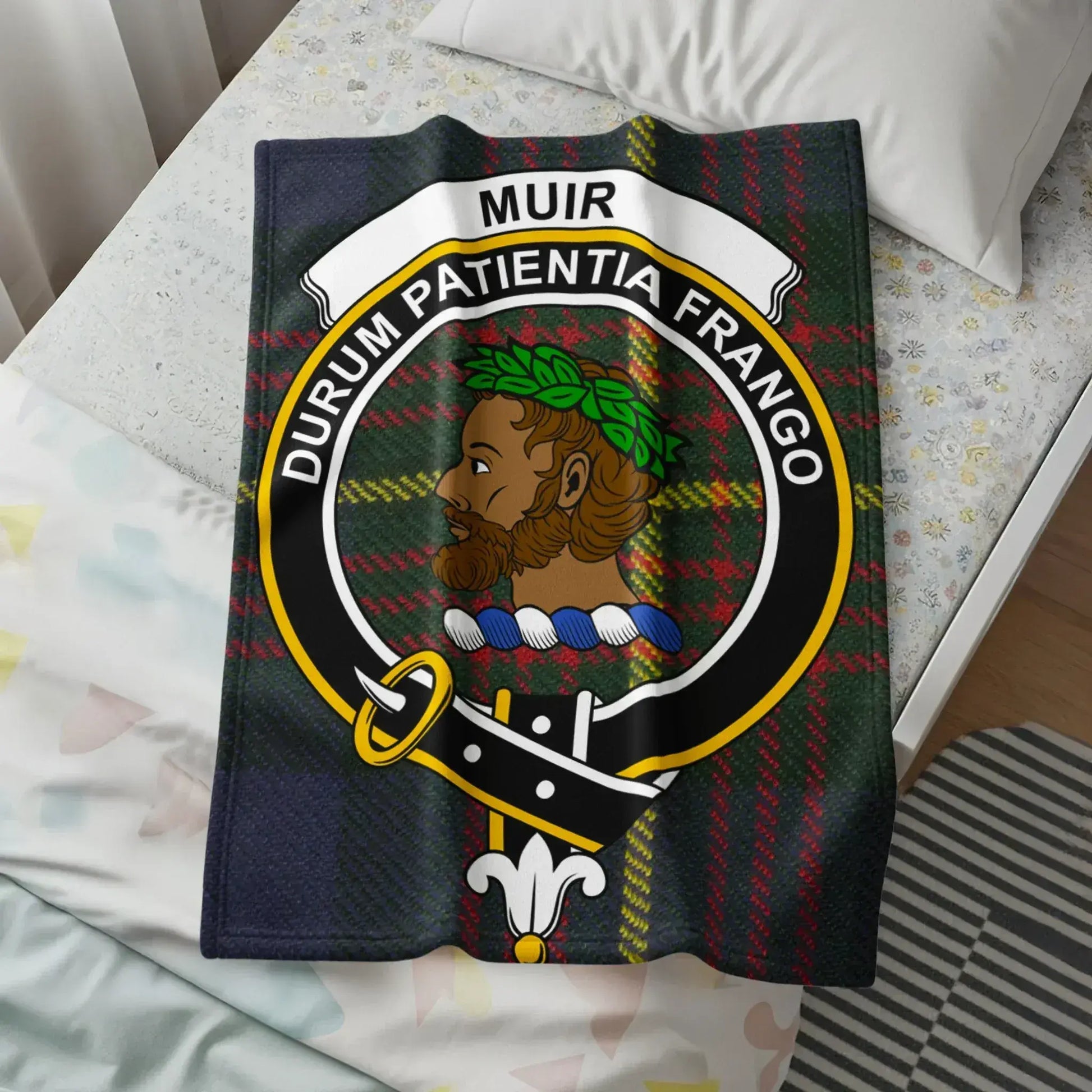 Muir Durum Patientia Frango Clan Crest Plaid product