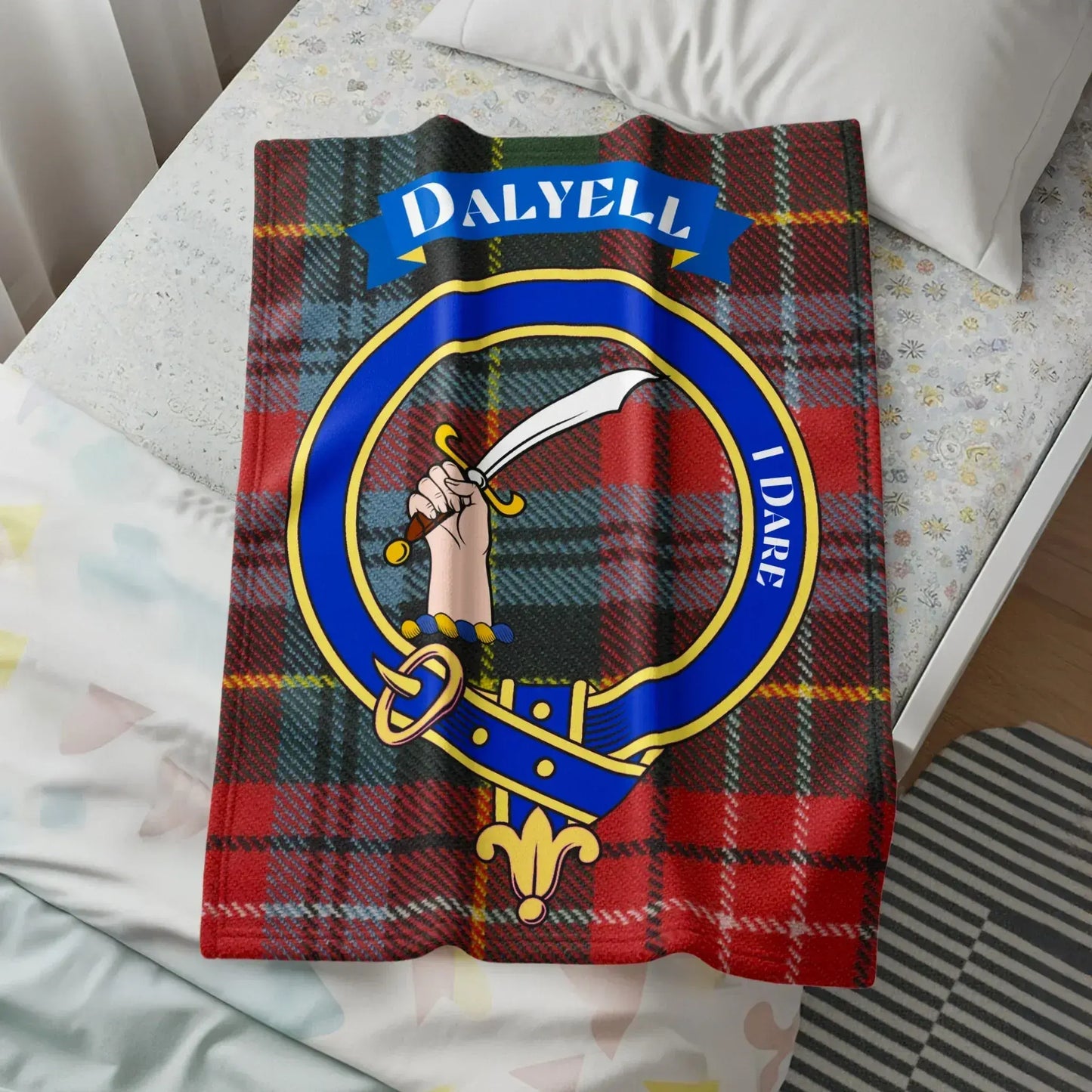 Dalzell Family Crest I Dare Plaid Bedding product