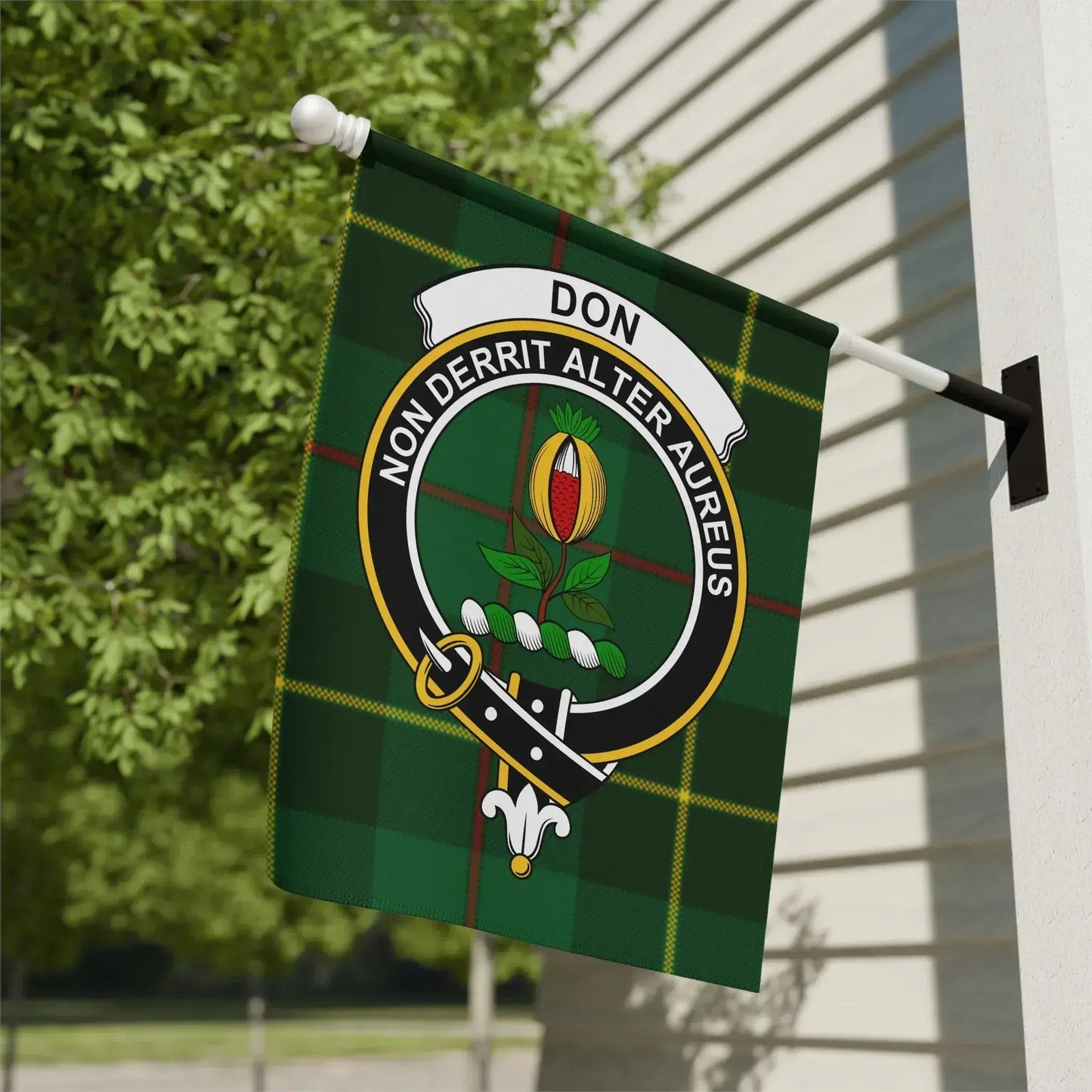 Don Clan Crest Plaid Pattern House Flag product type