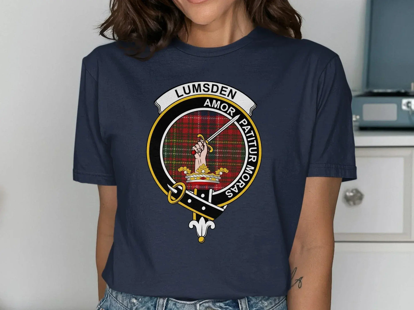 Lumsden Amor Patitur Moras Graphic Print Shirt product type