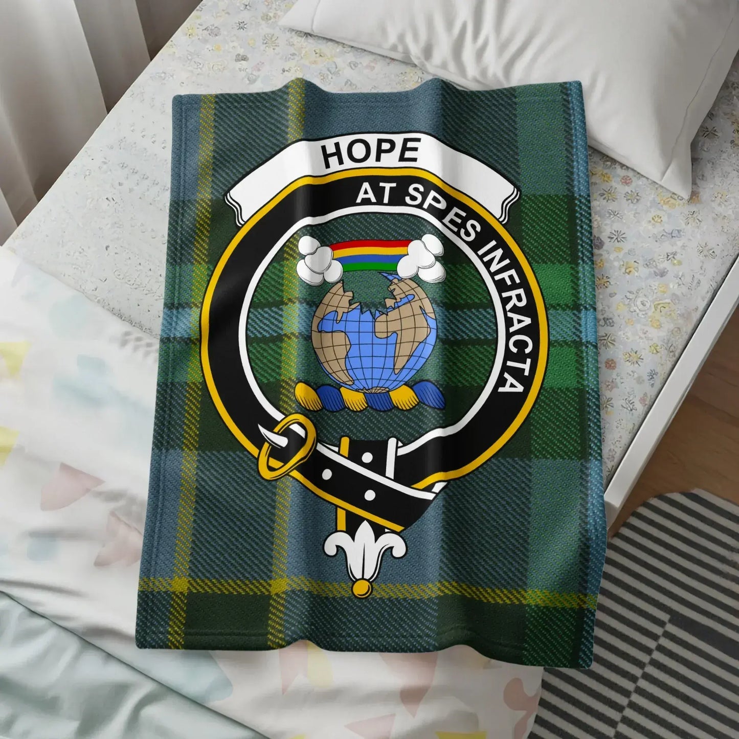 HOPE AT SPES INFRACTA Decorative Blanket product type