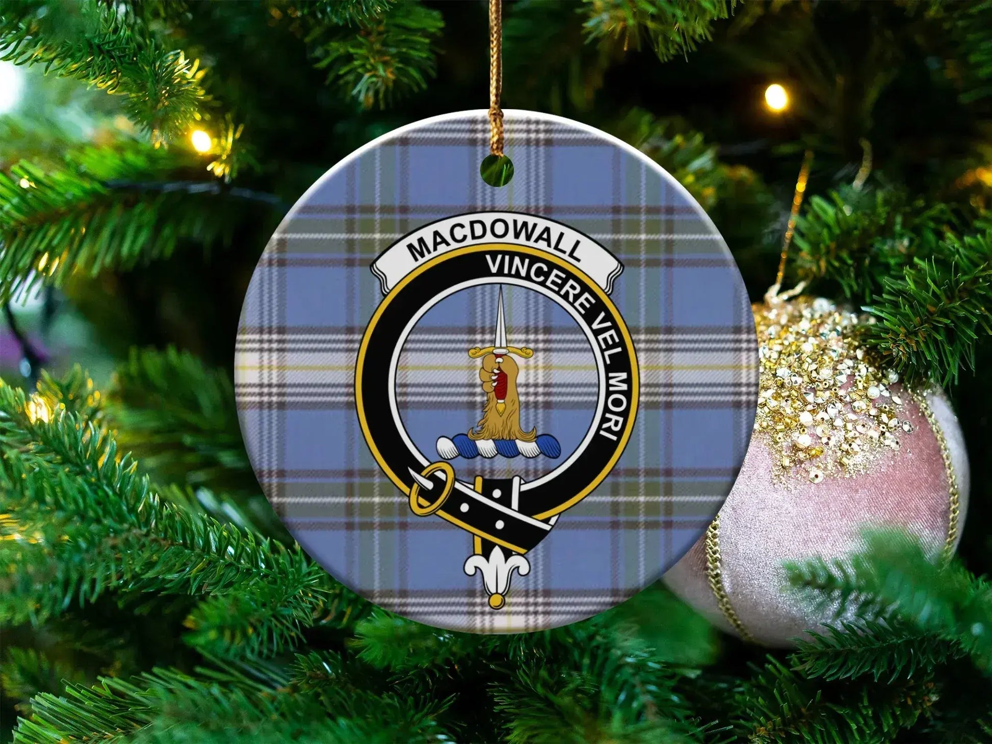 Macdowall Vincere Vel Mori Design Round Ornament product