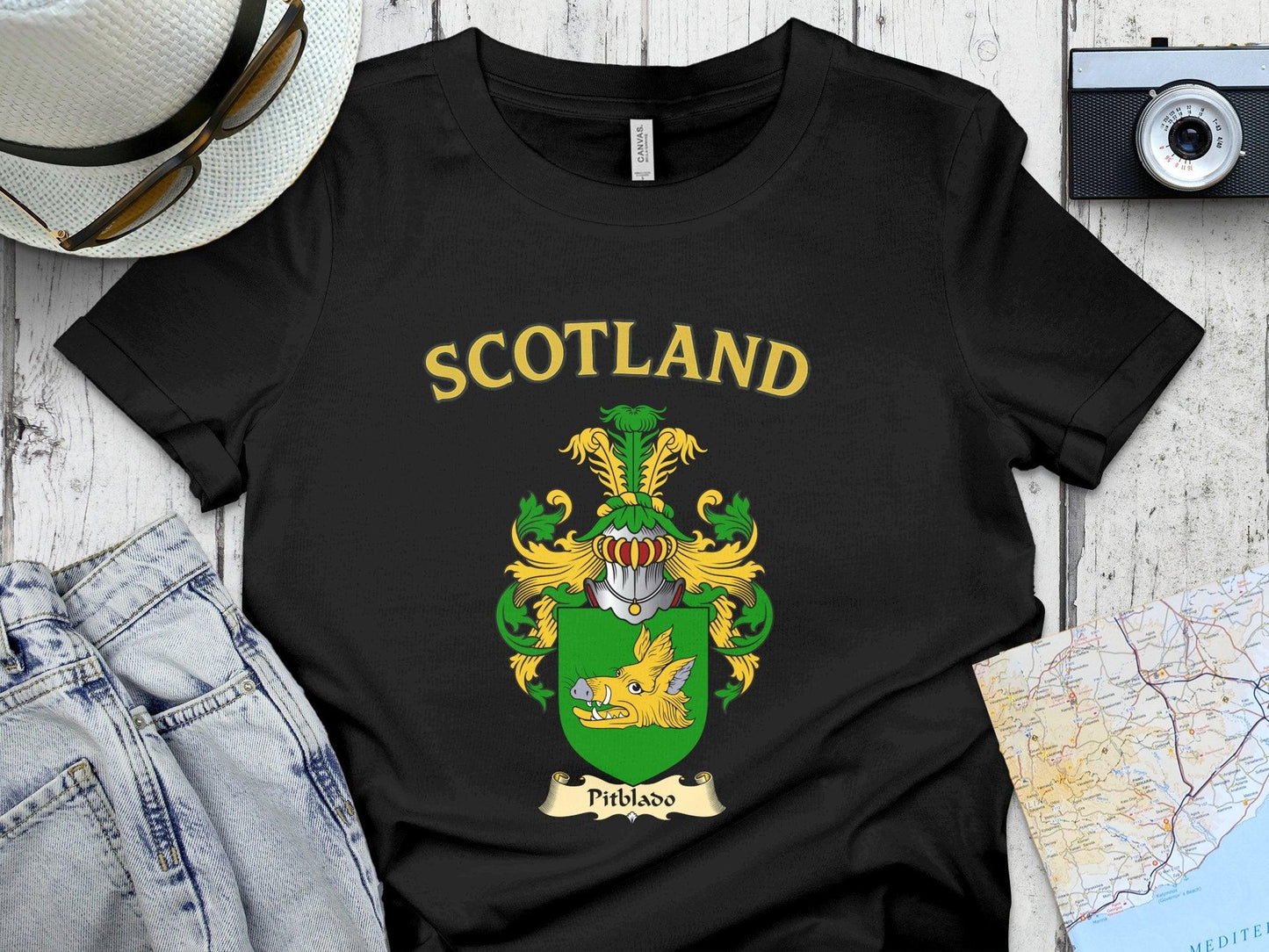 Scotland Family Crest Graphic T-Shirt product type