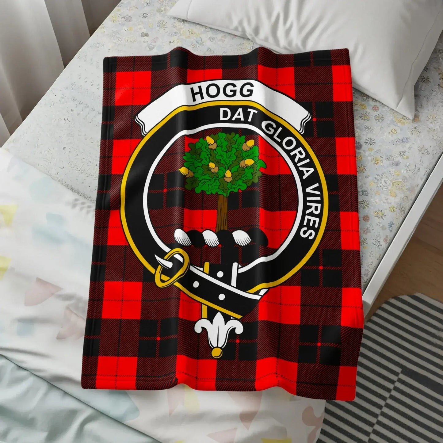 HOGG DAT GLORIA VIRES Red Tartan Plaid blanket product type
