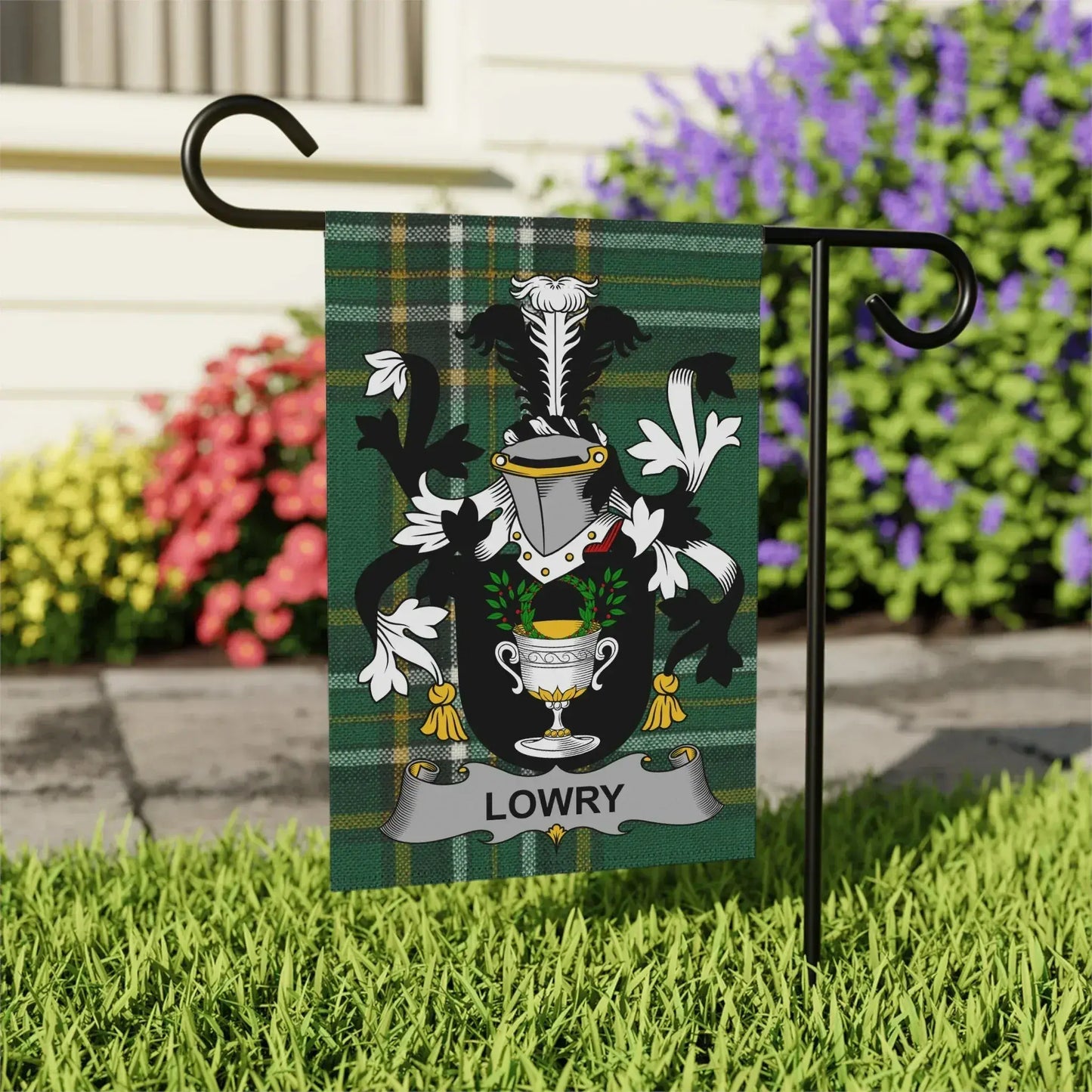 Garden Flag with Lowry Family Crest decoration product type