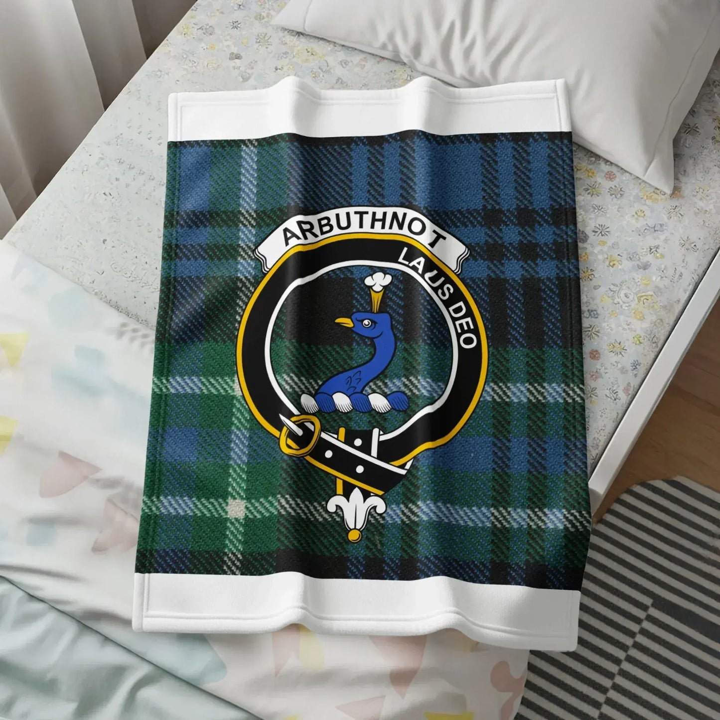 Clan Arbuthnot Crest Tartan Blanket product