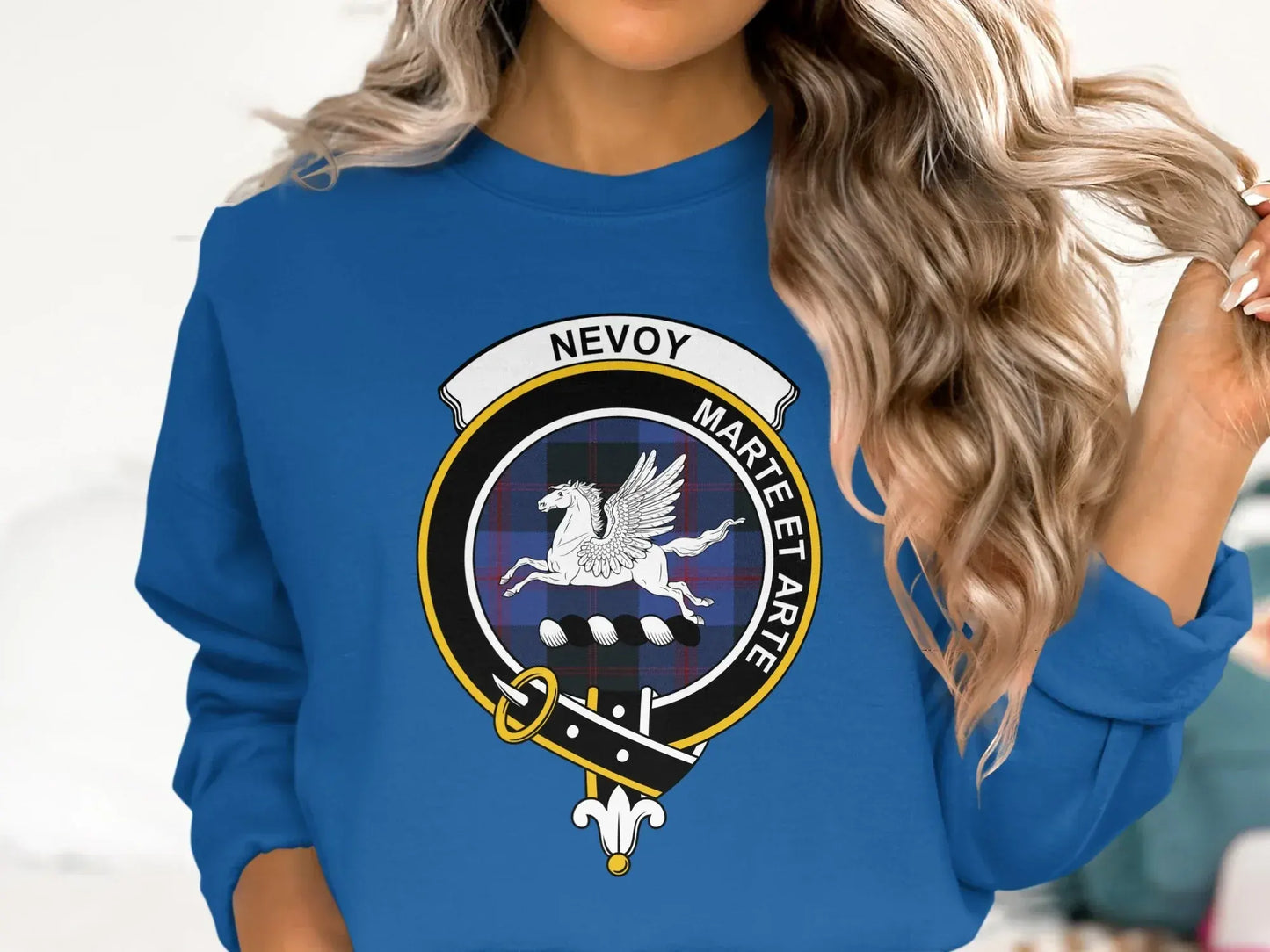 Nevoy Martiet Arte Pegasus Emblem Sweatshirt product
