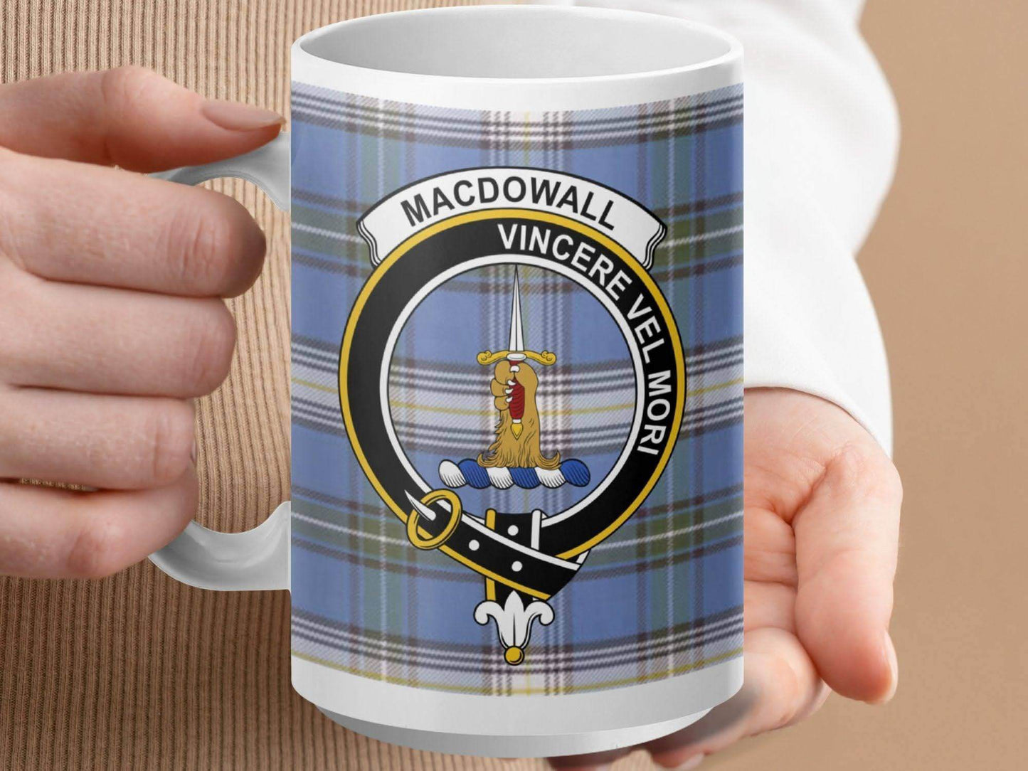 Macdowall Vincere Vel Mori Plaid Design Mug product