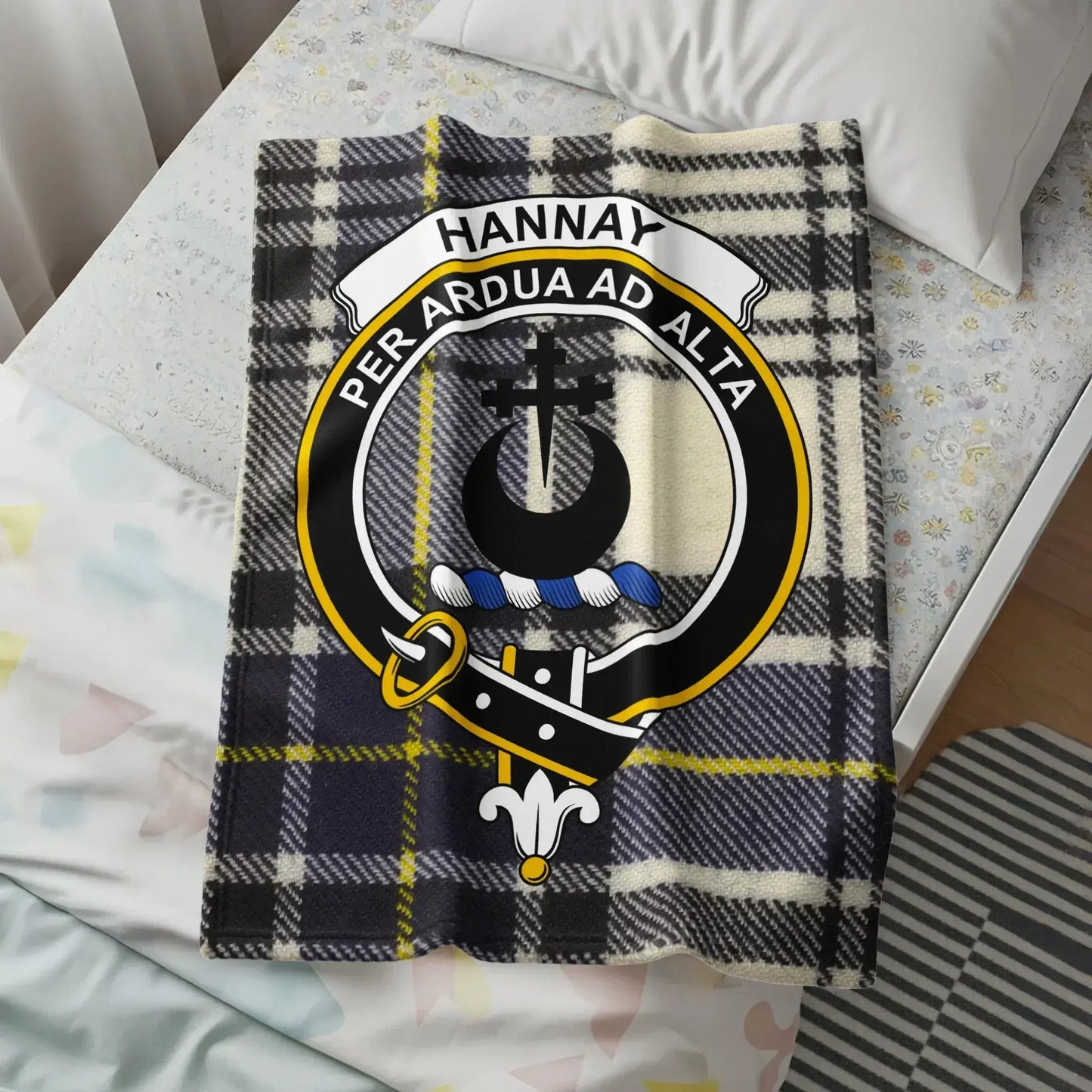 Hannay Per Ardua Ad Alta Crest Plaid Blanket product