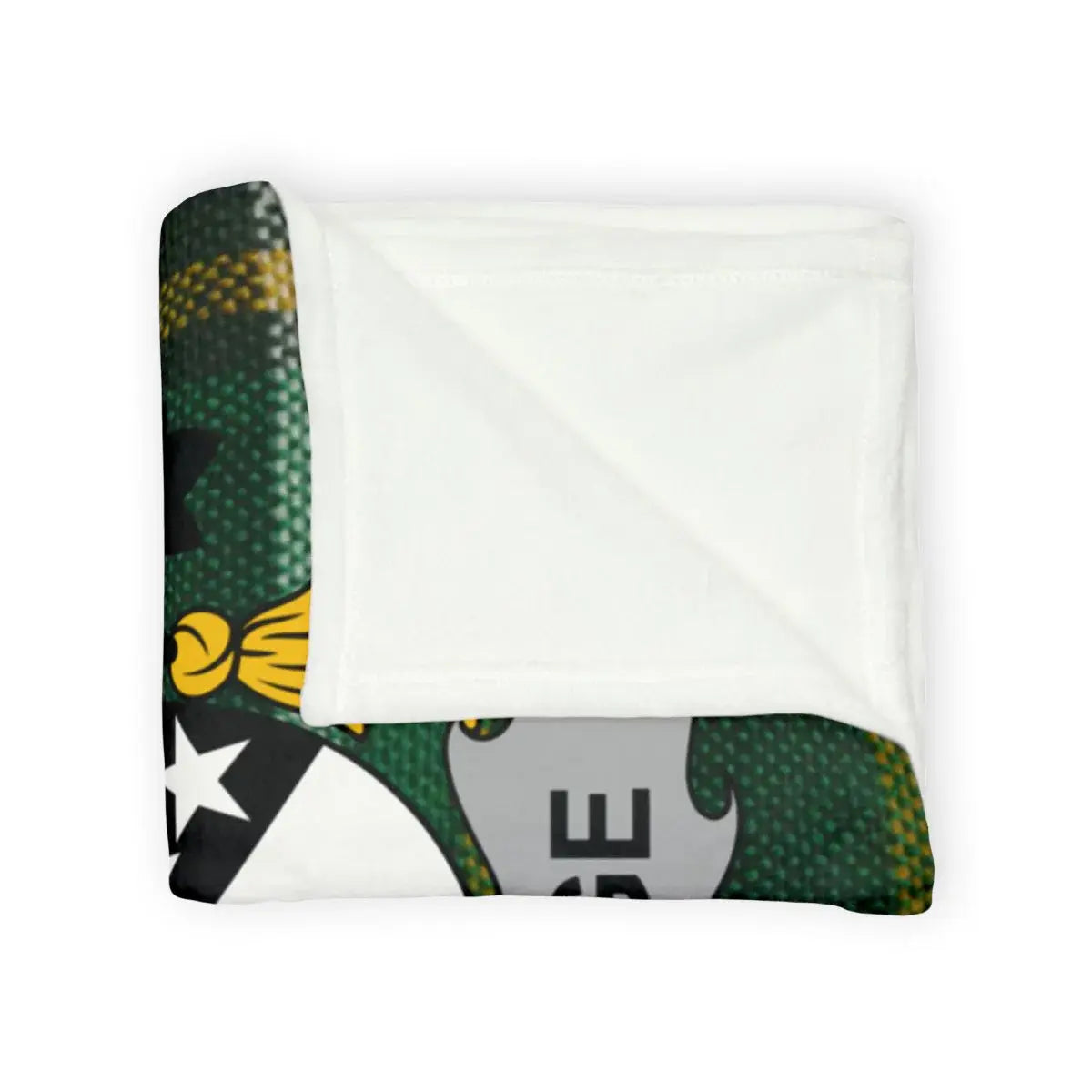 Cozy Green and White Patterned Throw Blanket product