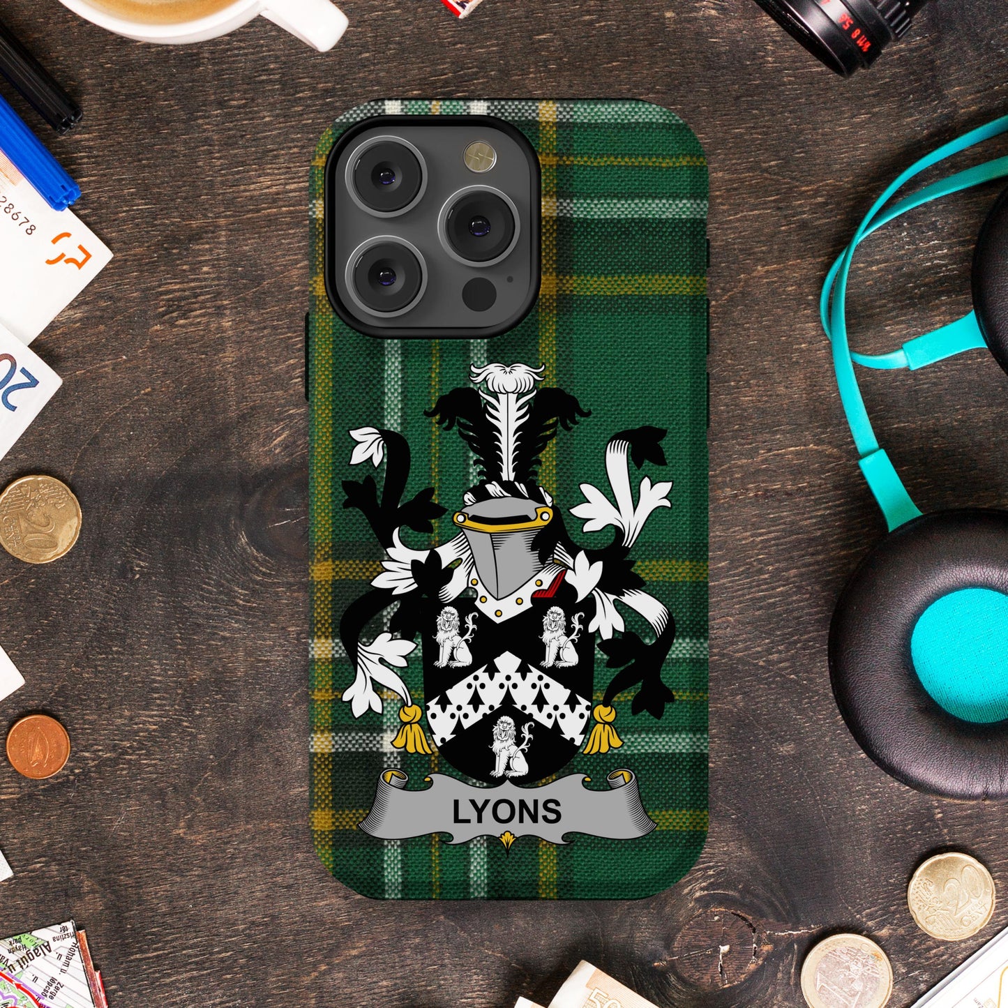 Lyons Family Crest Pattern Phone Case product