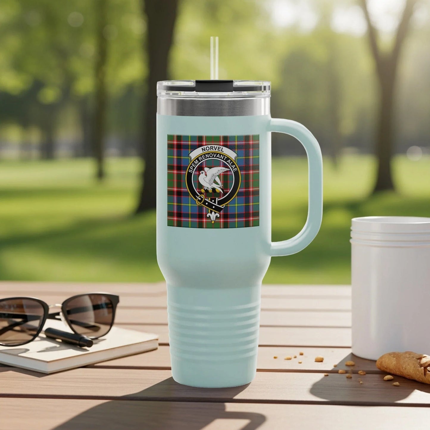 Norve Tartan Patterned Insulated Beverage Container product