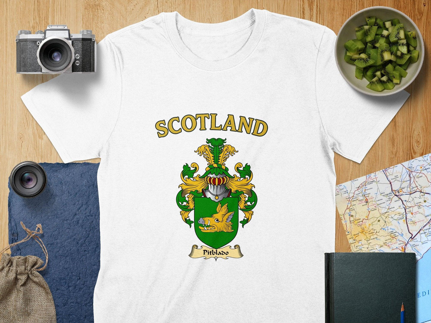 Scotland Family Crest T-Shirt Authentic Scottish product