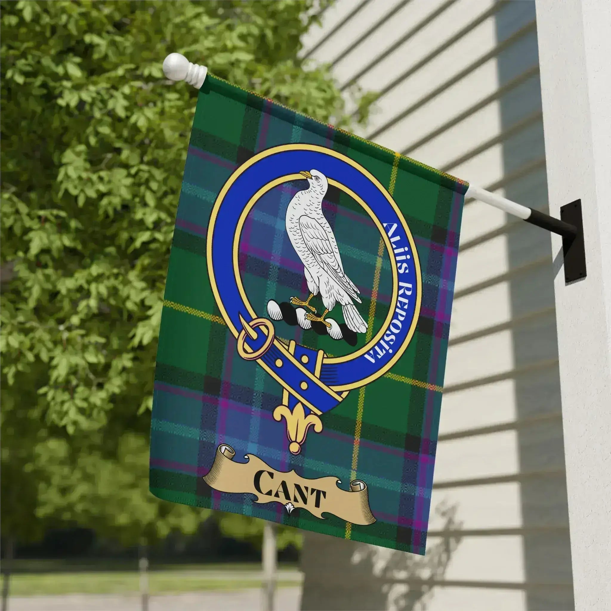Cant family crest tartan garden flag, a Scottish heritage gift