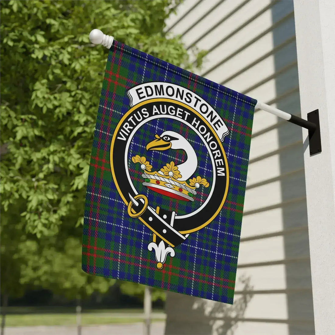 Edmonstone family crest tartan garden flag, a central Lowlands Scottish heritage gift